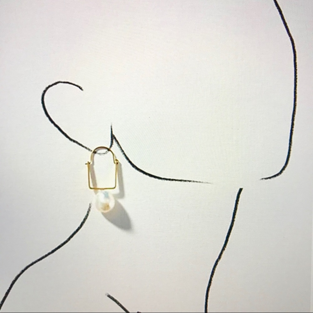 Anthropologie Natural Pearl Drop Earrings - Picture 5 of 6